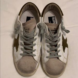 Golden Goose Sneakers